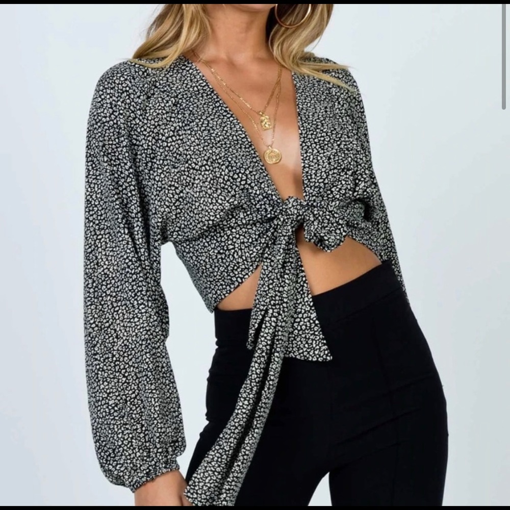 Princess Polly crop top